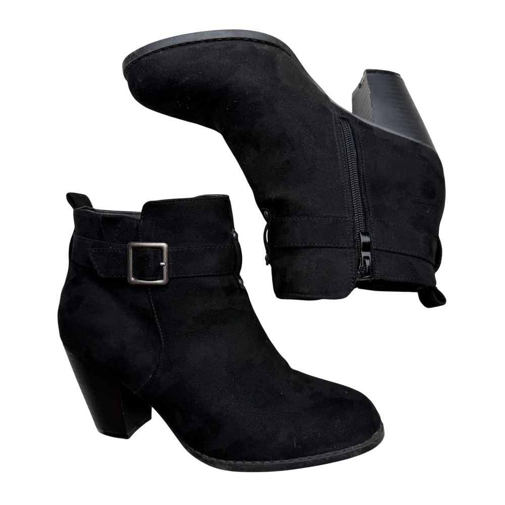 Torrid Ankle Boots Buckle Detail Block Heel Faux Suede Wide Width Black 9W